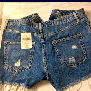 Shorts (distressed)